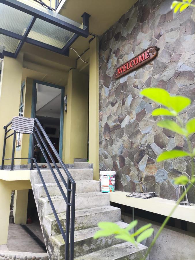 Rumah Pondok Pinang Jakarta Exterior photo